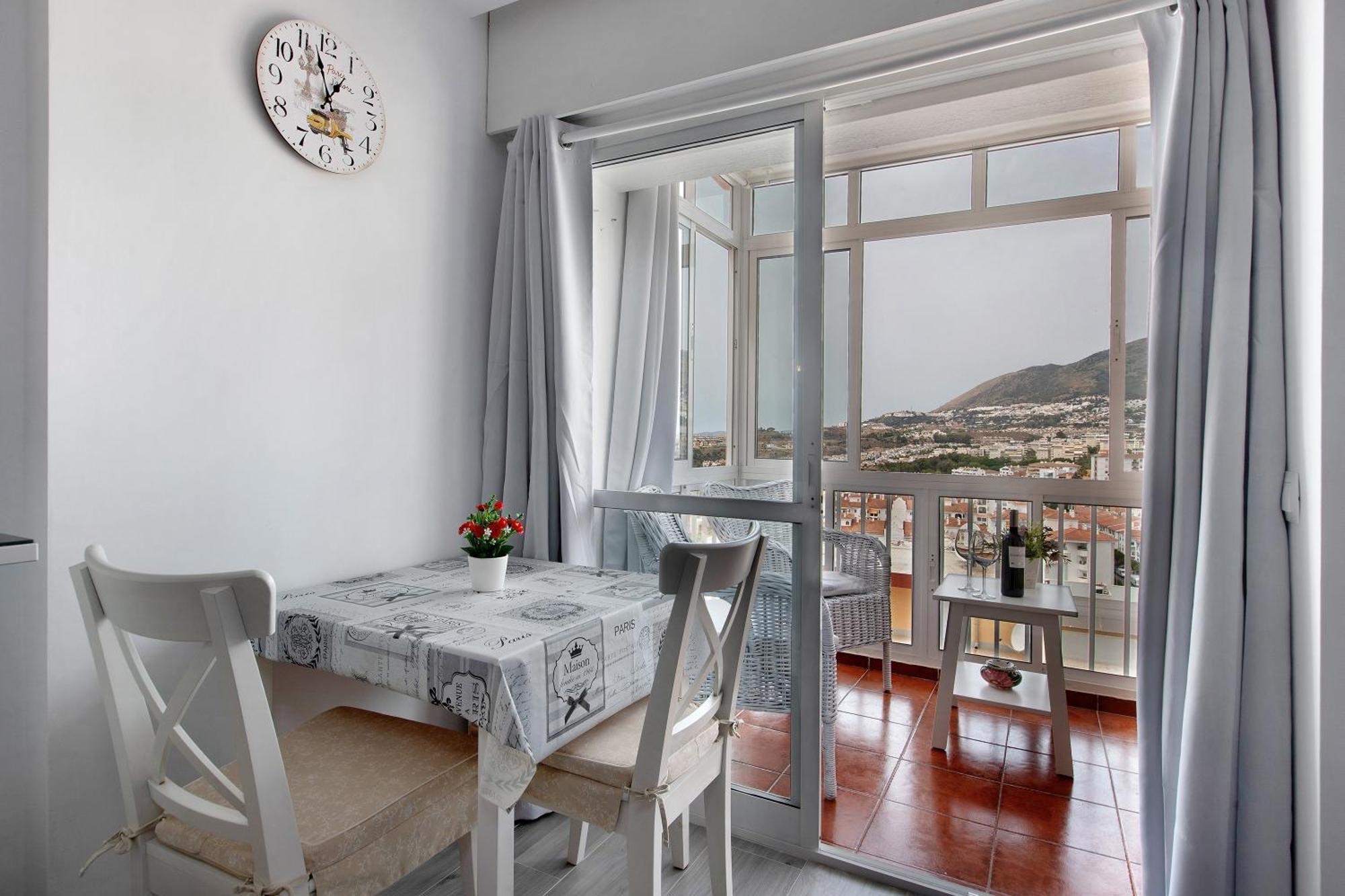Apartamento Agata 2024 Benalmadena Ngoại thất bức ảnh